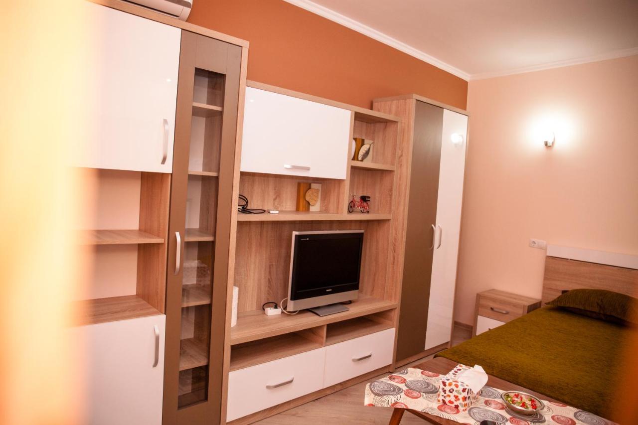 Apartament Cora Centru Pitesti Piteşti Exterior foto