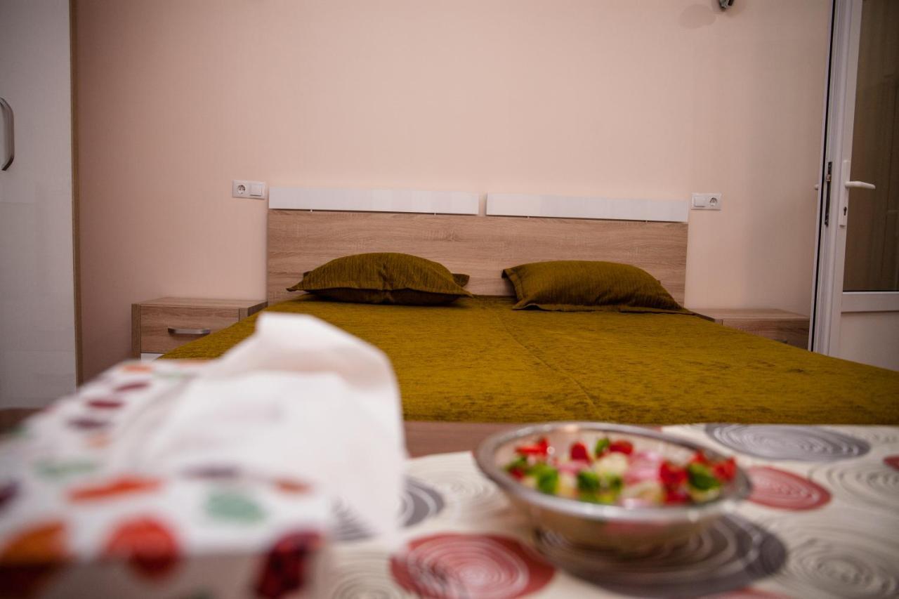 Apartament Cora Centru Pitesti Piteşti Exterior foto